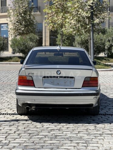 BMW 320 1993, 340,000 km - 2.0 l - Bakı