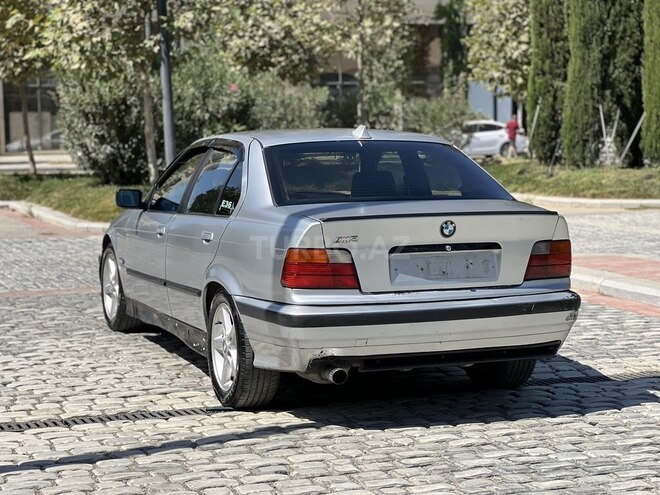 BMW 320 1993, 340,000 km - 2.0 l - Bakı
