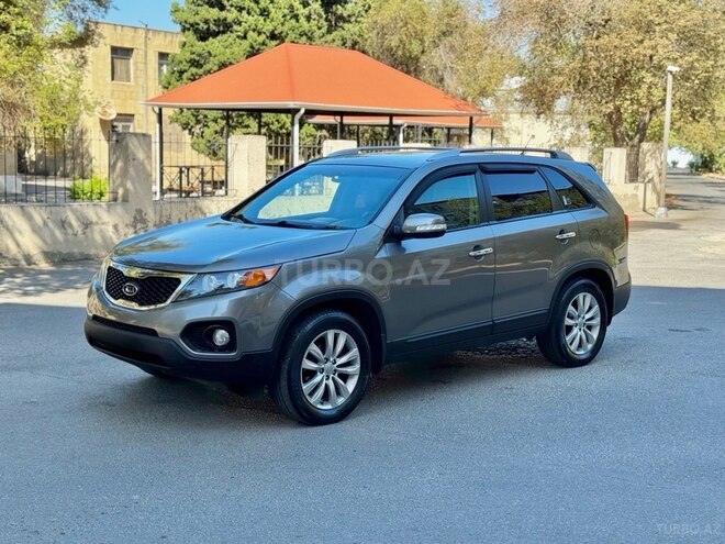 Kia Sorento 2011, 236,000 km - 2.0 l - Bakı