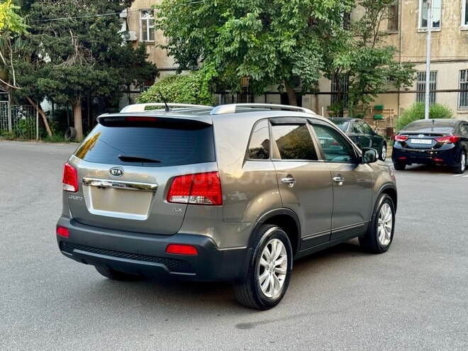 Kia Sorento 2011, 236,000 km - 2.0 l - Bakı