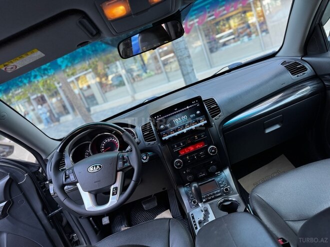 Kia Sorento 2011, 236,000 km - 2.0 l - Bakı