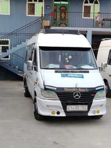 Mercedes Sprinter 313 2004, 452,682 km - 3.0 l - Biləsuvar