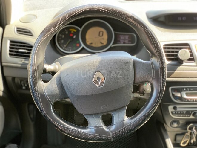 Renault Megane 2010, 220,000 km - 1.5 l - Bakı