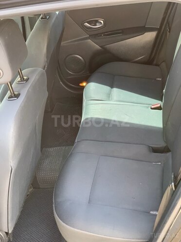 Renault Megane 2010, 220,000 km - 1.5 l - Bakı
