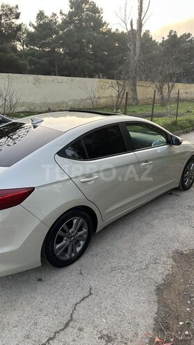 Hyundai Elantra 2017, 59,930 km - 2.0 l - Bakı