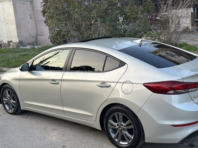 Hyundai Elantra 2017, 59,930 km - 2.0 l - Bakı