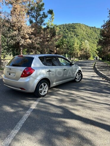 Kia Ceed 2007, 390,000 km - 1.6 l - Qəbələ