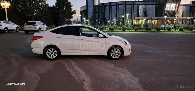 Hyundai Accent 2019, 185,329 km - 1.4 l - Gəncə
