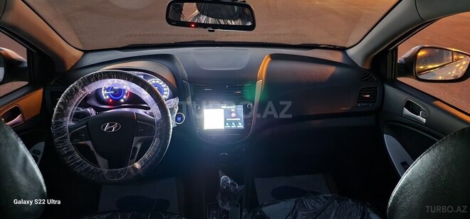 Hyundai Accent 2019, 185,329 km - 1.4 l - Gəncə