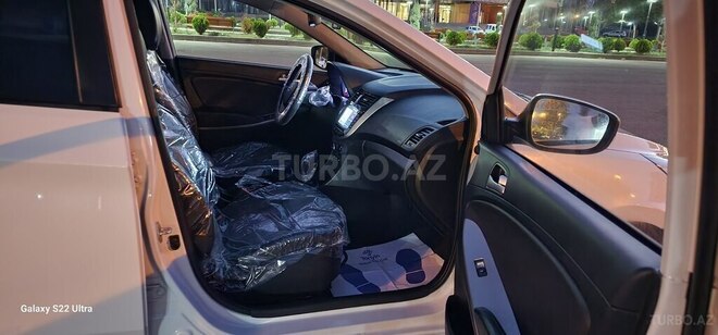 Hyundai Accent 2019, 185,329 km - 1.4 l - Gəncə