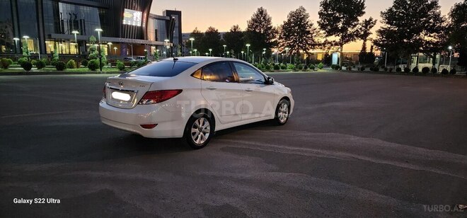 Hyundai Accent 2019, 185,329 km - 1.4 l - Gəncə