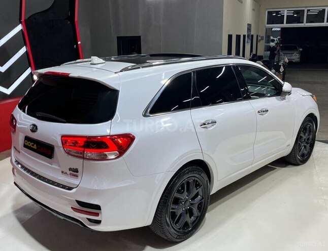 Kia Sorento-10