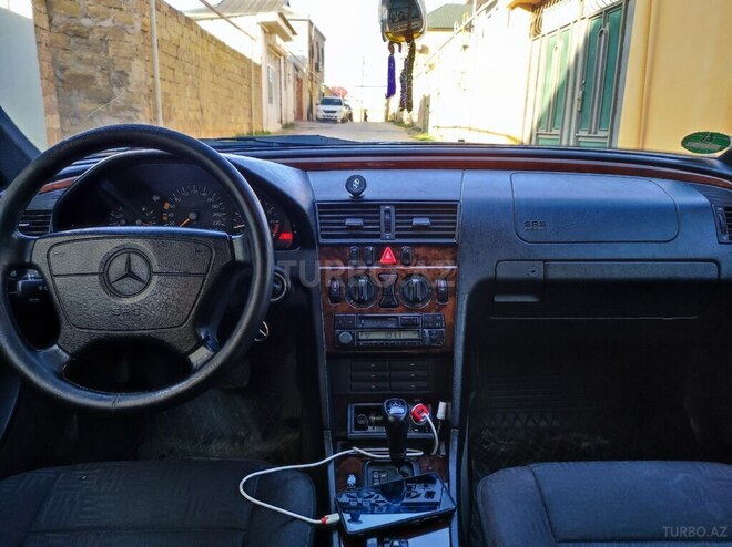 Mercedes C 180 1997, 315,000 km - 1.8 l - Bakı