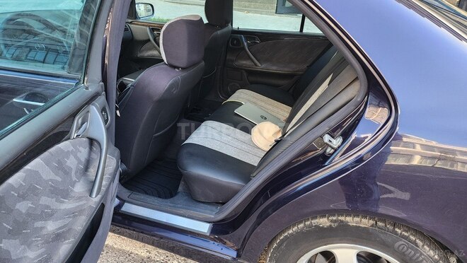 Mercedes E 220 2000, 351,550 km - 2.2 l - Bakı