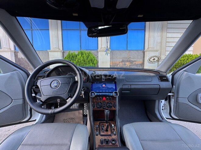 Mercedes C 230 1999, 451,000 km - 2.3 л - Beyləqan