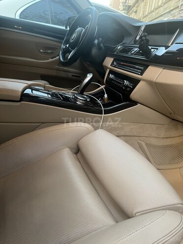 BMW 520 2015, 205,000 km - 2.0 l - Bakı