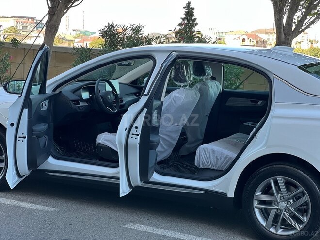 Hongqi  2025, 0 km - 0.0 l - Bakı