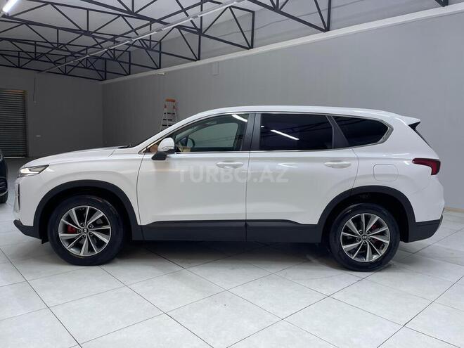 Hyundai Santa Fe-4