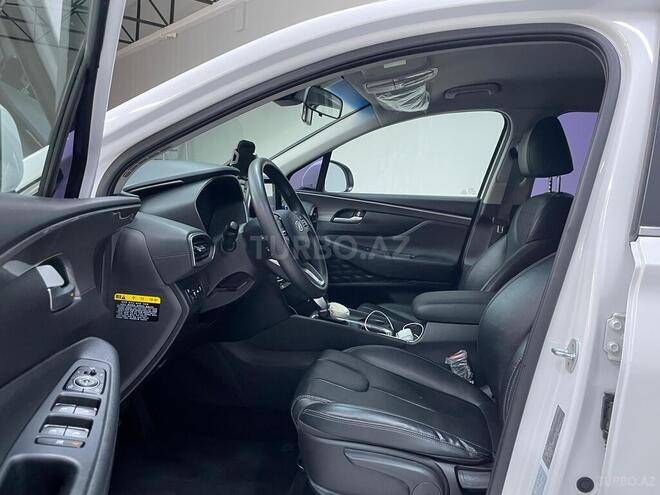 Hyundai Santa Fe-14