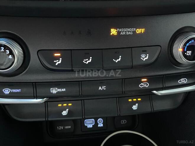 Hyundai Santa Fe-10
