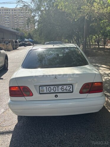 Mercedes E 200 1996, 596,916 km - 2.0 l - Bakı