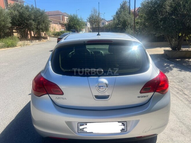 Opel Astra 2011, 271,000 km - 1.3 l - Bakı