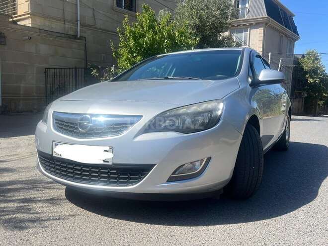 Opel Astra 2011, 271,000 km - 1.3 l - Bakı