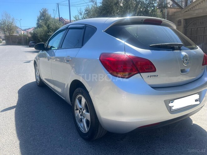 Opel Astra 2011, 271,000 km - 1.3 l - Bakı
