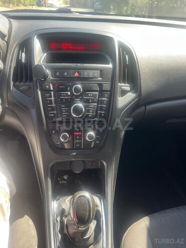 Opel Astra 2011, 271,000 km - 1.3 l - Bakı