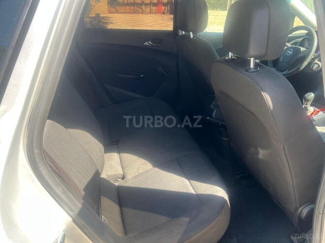 Opel Astra 2011, 271,000 km - 1.3 l - Bakı