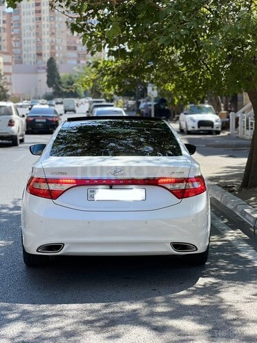 Hyundai Grandeur 2011, 260,000 km - 2.4 l - Bakı