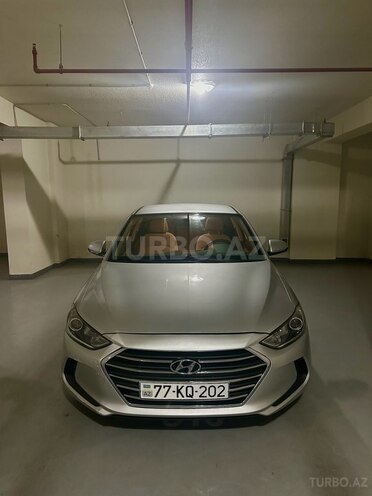 Hyundai Elantra 2018, 70,000 km - 2.0 l - Bakı