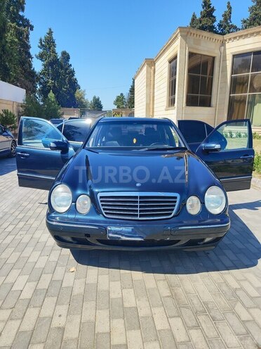 Mercedes E 270 2000, 245,876 km - 2.7 l - Bakı