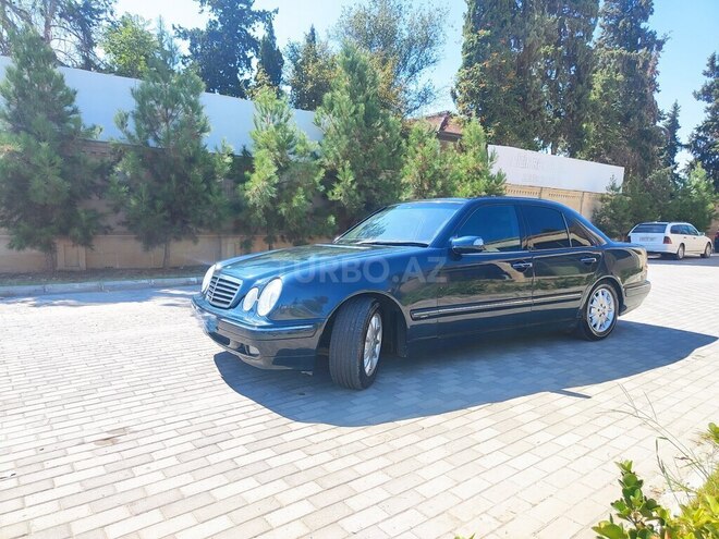 Mercedes E 270 2000, 245,876 km - 2.7 l - Bakı