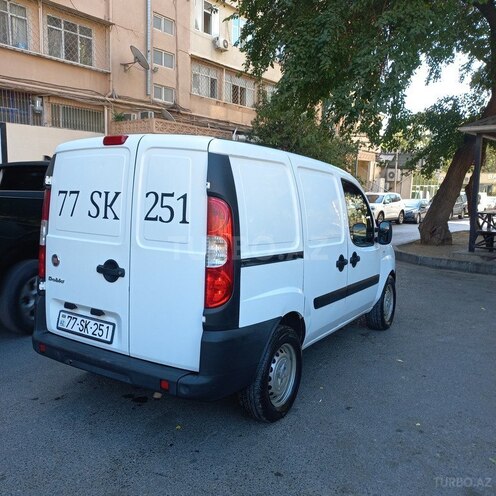 Fiat Doblo 2015, 302,000 km - 1.4 l - Bakı