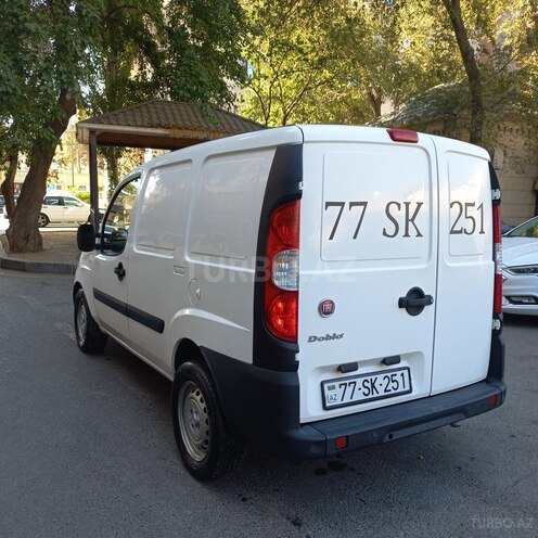 Fiat Doblo 2015, 302,000 km - 1.4 l - Bakı
