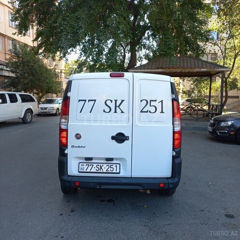 Fiat Doblo 2015, 302,000 km - 1.4 l - Bakı