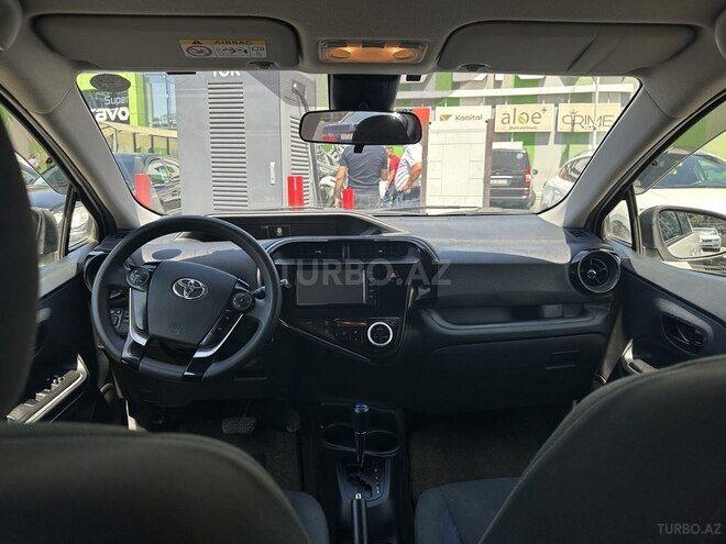 Toyota Aqua 2018, 70,000 km - 1.5 l - Bakı