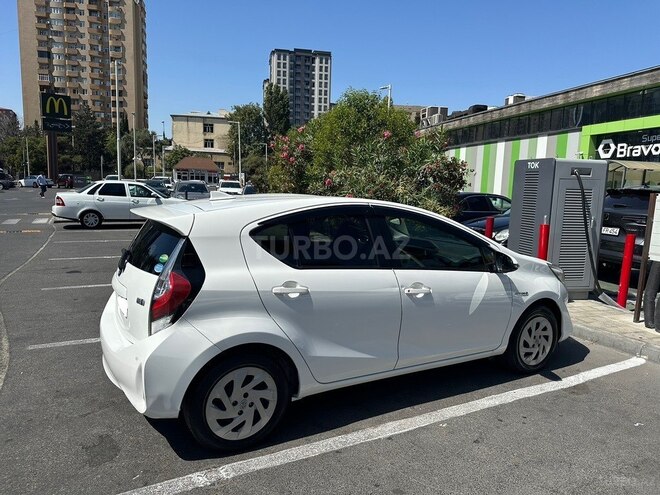 Toyota Aqua 2018, 70,000 km - 1.5 l - Bakı