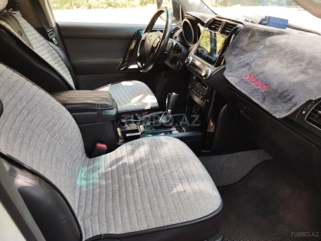 Toyota Land Cruiser Prado 2011, 190,000 km - 2.7 л - Bakı