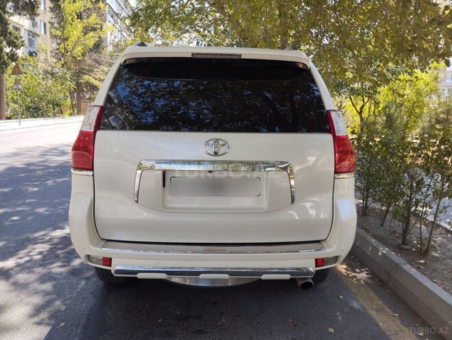 Toyota Land Cruiser Prado 2011, 190,000 km - 2.7 л - Bakı