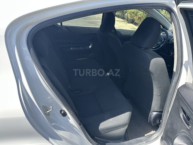 Toyota Aqua 2018, 70,000 km - 1.5 l - Bakı