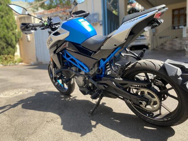 CFMOTO 250 NK 2024, 3,700 km - 0.3 l - Bakı