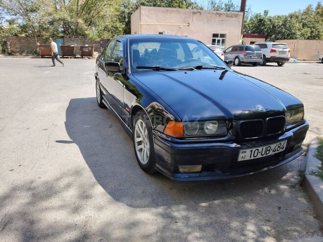 BMW 318 1997, 432,000 km - 1.8 l - Bakı