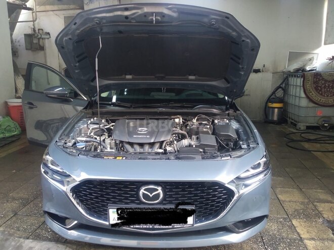 Mazda 3-2