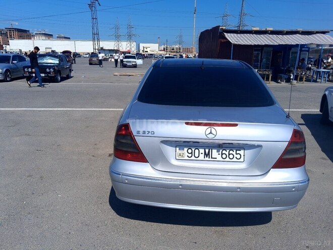 Mercedes E 270 2002, 450,000 km - 2.7 l - Bakı