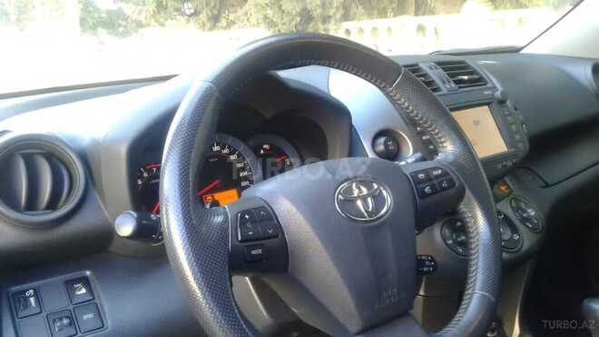 Toyota RAV4 2011, 94,900 km - 2.0 l - Bakı