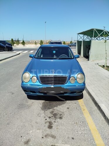 Mercedes E 240 1999, 330,000 km - 2.4 l - Bakı