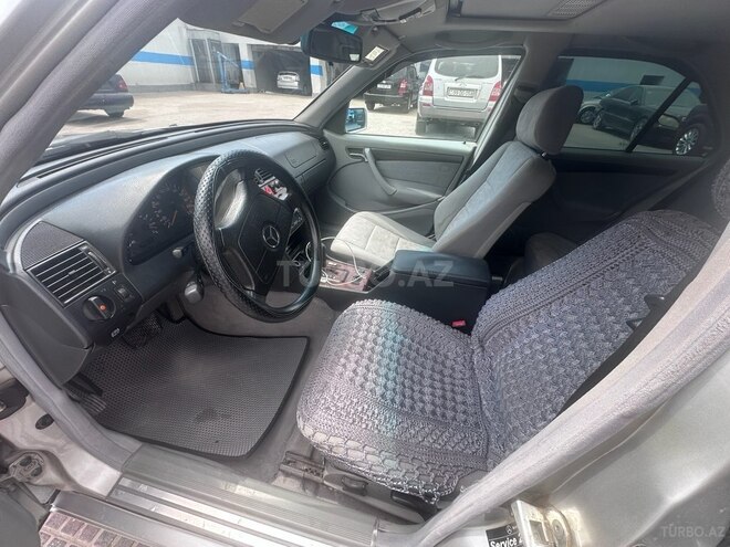 Mercedes C 220 2000, 550,000 km - 2.2 l - Bakı