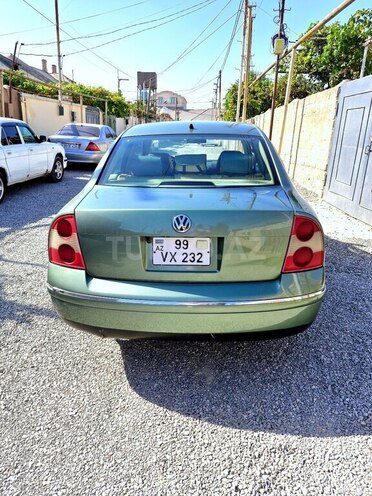 Volkswagen Passat 2003, 337,000 km - 1.8 l - Bakı